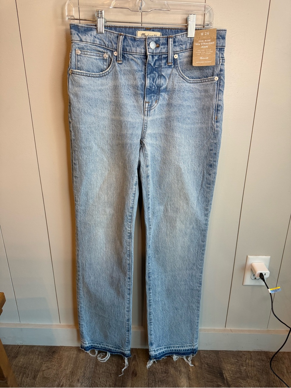 NWT Madewell Mid-Rise '90s Straight Jeans in Light Blue Wash